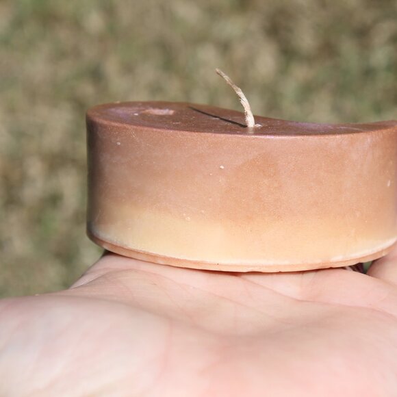 Yin Yang Candle Set in Pink and Gold - Picture 7 of 8